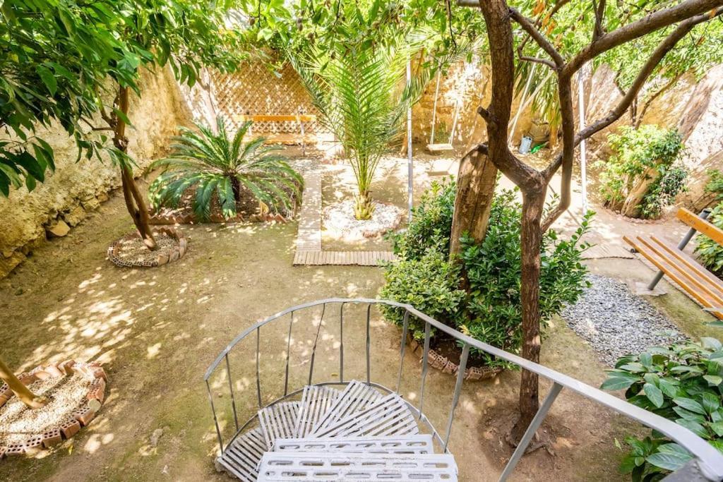 Secret Garden Downtown Apartment Athens Exterior photo